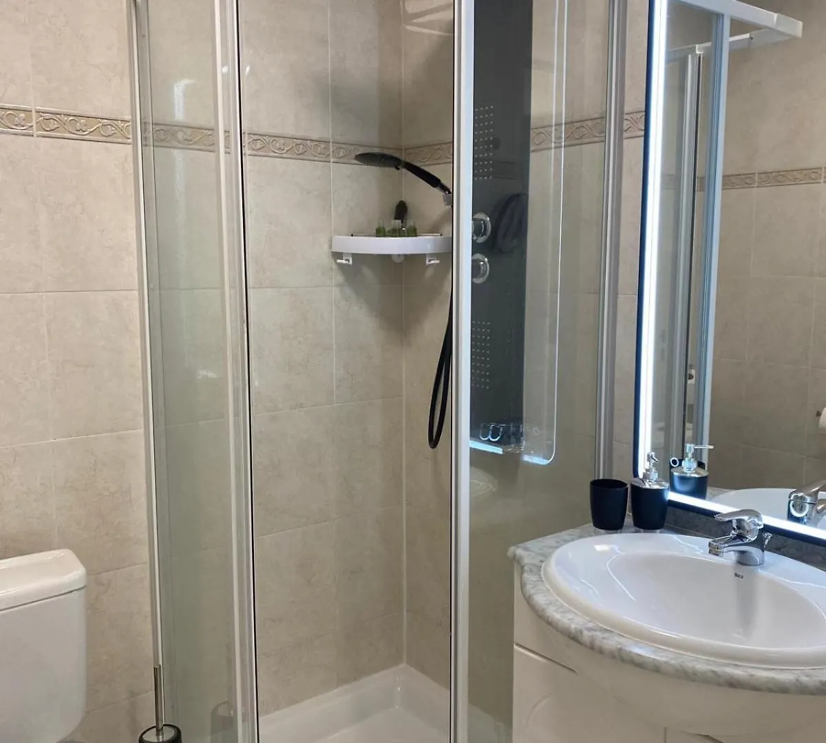 Lägenhetshotell Kimi Residence Cannes