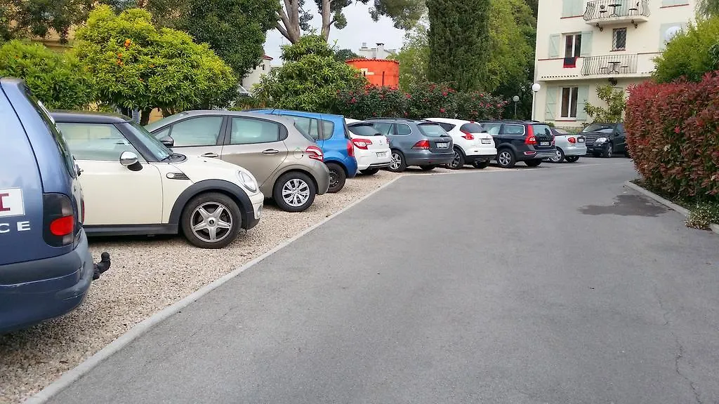 ***** Lägenhetshotell Kimi Residence Cannes Frankrike